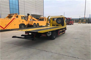 黄冈非事故拖车